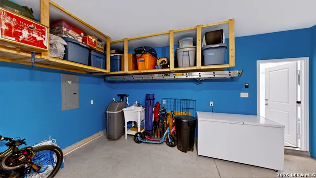 2704 Nueva Cordova Seguin, TX 78155