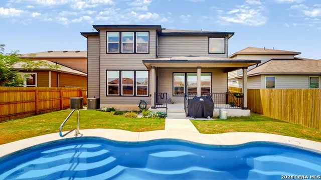 2704 Nueva Cordova Seguin, TX 78155