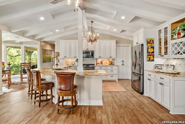 1558 Trail Ridge Dr Canyon Lake, TX 78133