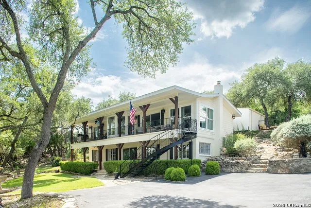 1558 Trail Ridge Dr Canyon Lake, TX 78133