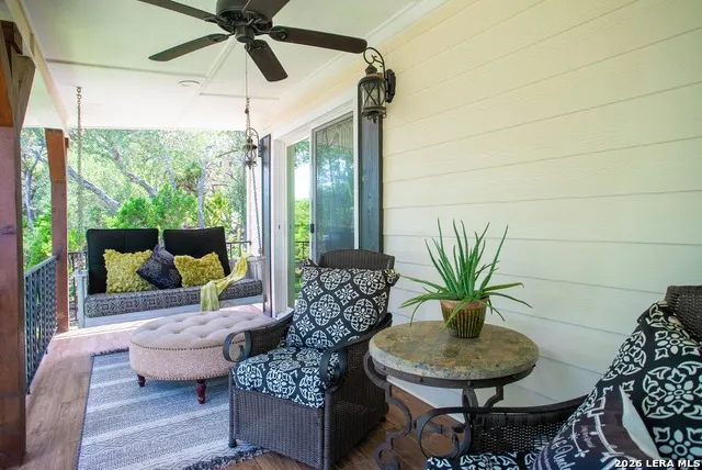 1558 Trail Ridge Dr Canyon Lake, TX 78133