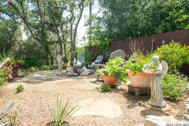 1558 Trail Ridge Dr Canyon Lake, TX 78133
