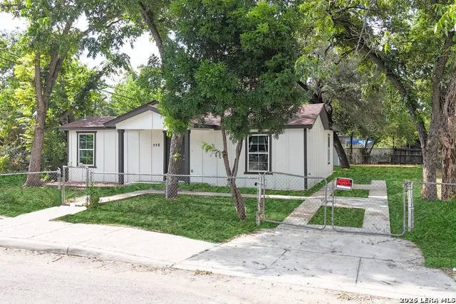 110 Whitman San Antonio, TX 78211