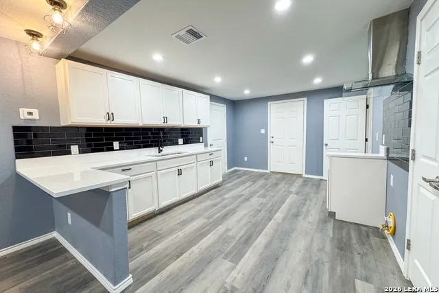 110 Whitman San Antonio, TX 78211