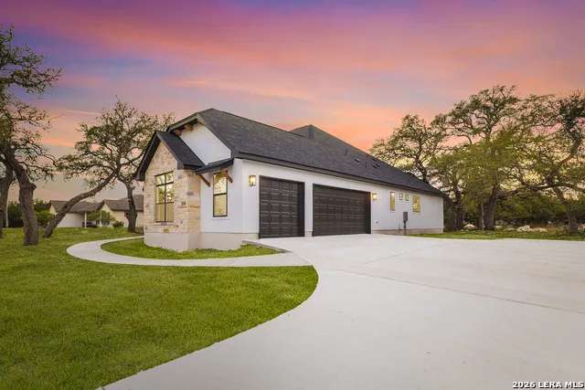 220 TOUCAN DR Spring Branch, TX 78070