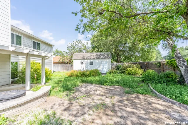6807 Timberhill Leon Valley, TX 78238