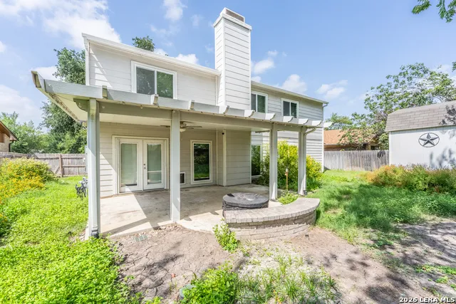 6807 Timberhill Leon Valley, TX 78238