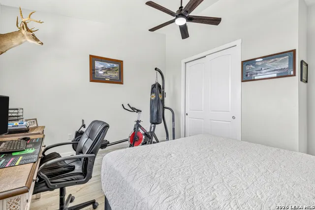 348 WHITE OAK DR Canyon Lake, TX 78133