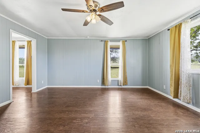 1628 COUNTY ROAD 357 Utopia, TX 78884