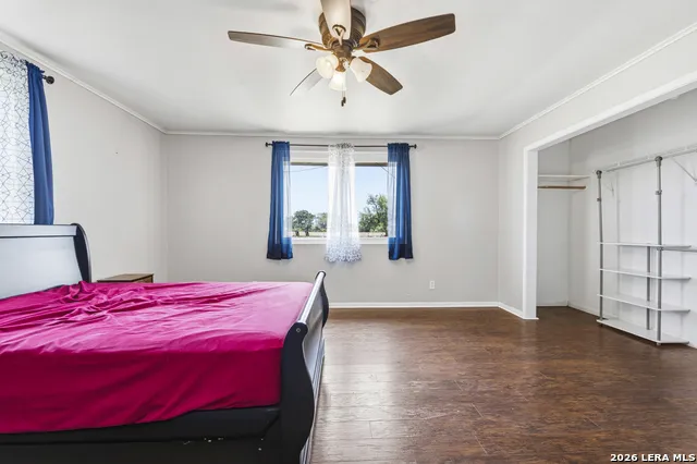 1628 COUNTY ROAD 357 Utopia, TX 78884