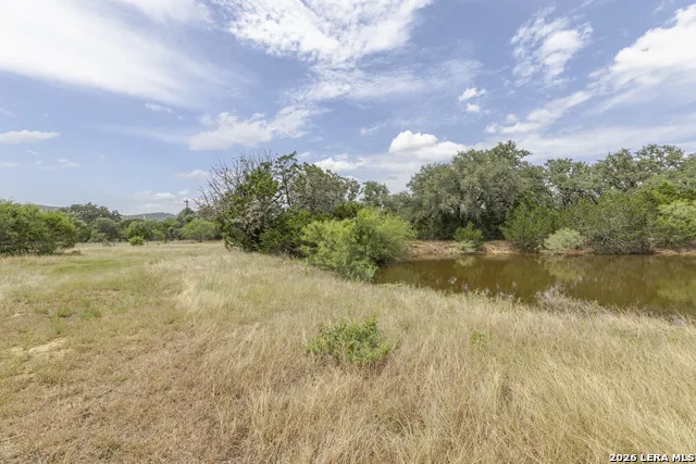 1628 COUNTY ROAD 357 Utopia, TX 78884