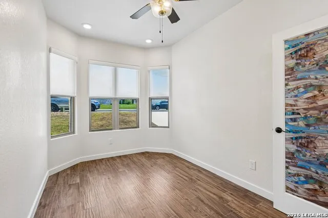 1025 Roanoke Kerrville, TX 78028