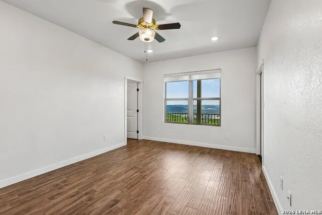 1025 Roanoke Kerrville, TX 78028