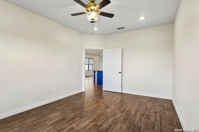 1025 Roanoke Kerrville, TX 78028
