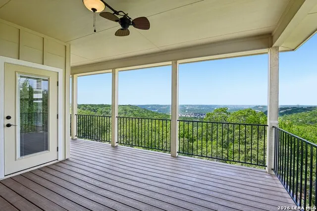 1025 Roanoke Kerrville, TX 78028