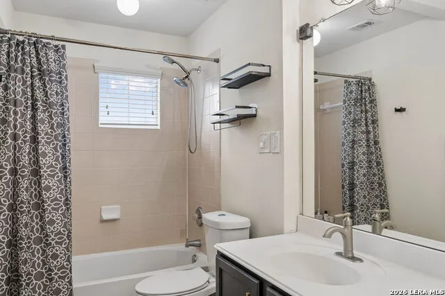 8918 Los Sonoma Rio Helotes, TX 78023