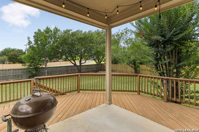 8918 Los Sonoma Rio Helotes, TX 78023