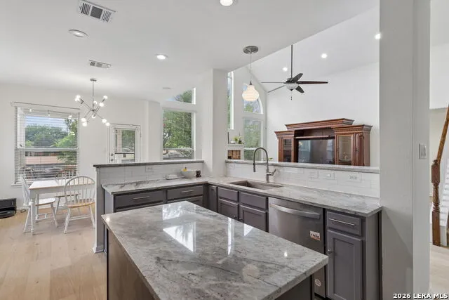 8918 Los Sonoma Rio Helotes, TX 78023