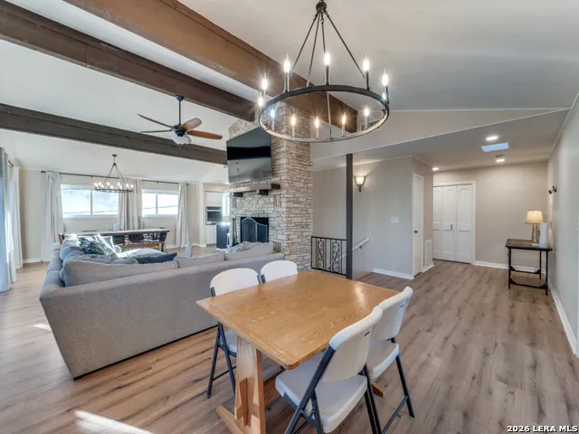 2513 Colleen Dr Canyon Lake, TX 78133