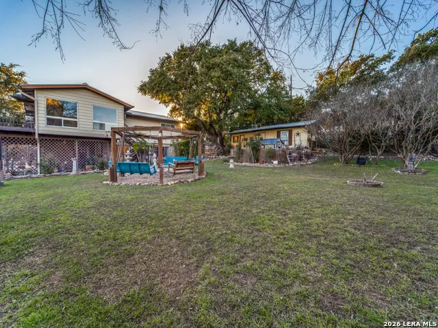 2513 Colleen Dr Canyon Lake, TX 78133