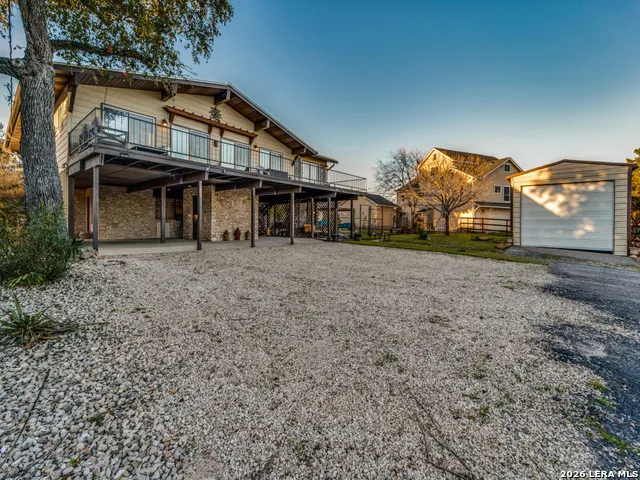 2513 Colleen Dr Canyon Lake, TX 78133