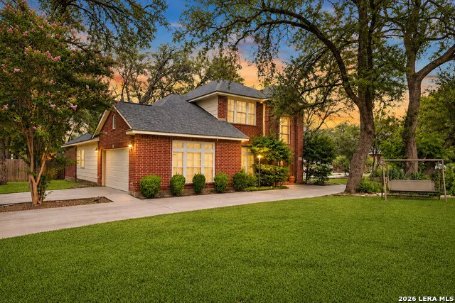 13107 Winding Creek San Antonio, TX 78231