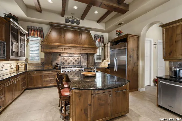 107 Geddington Shavano Park, TX 78249