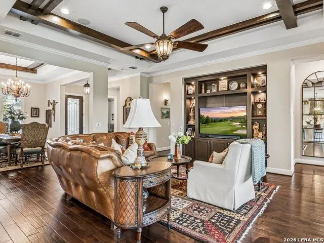 125 Sowing Oak Drive San Marcos, TX 78666