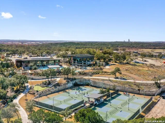 125 Sowing Oak Drive San Marcos, TX 78666