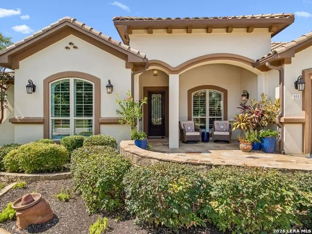 125 Sowing Oak Drive San Marcos, TX 78666