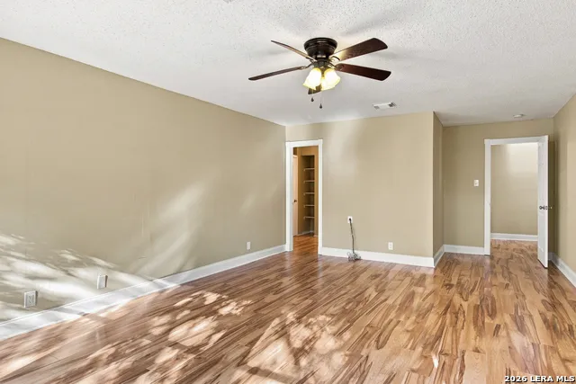 11623 Gulf Station Helotes, TX 78023
