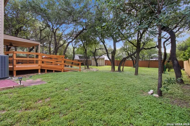 11623 Gulf Station Helotes, TX 78023