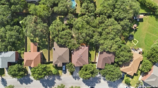 11623 Gulf Station Helotes, TX 78023