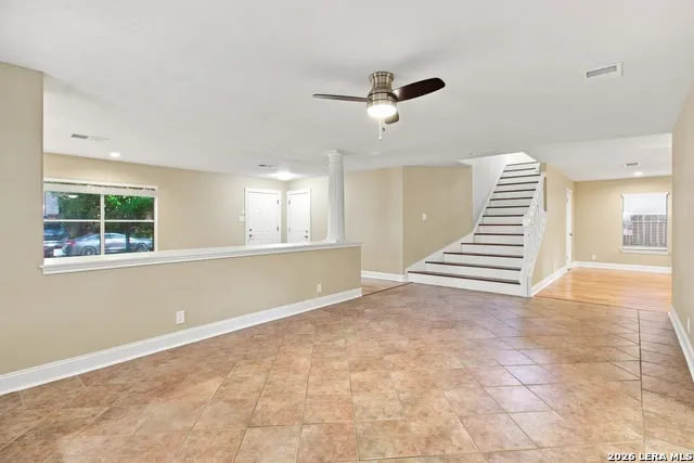 11623 Gulf Station Helotes, TX 78023