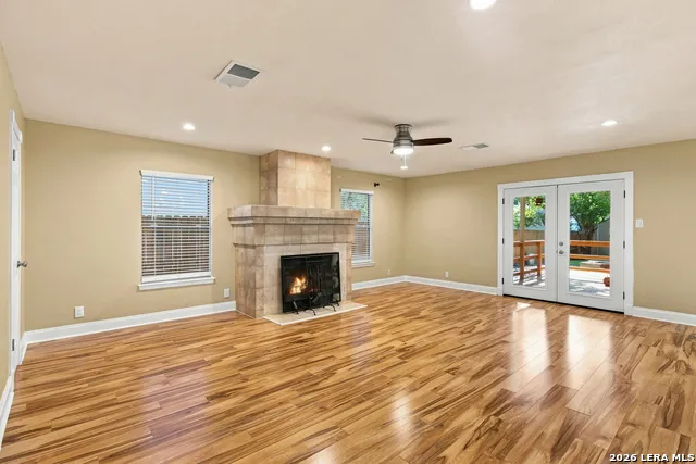 11623 Gulf Station Helotes, TX 78023