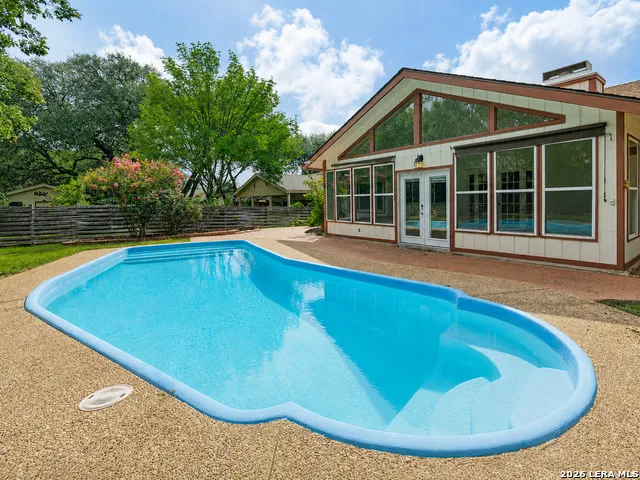 8519 Athenian Universal City, TX 78148