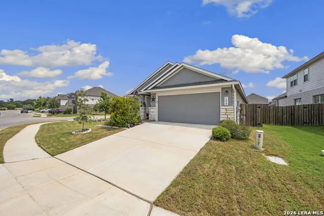 1658 Ranch House New Braunfels, TX 78132