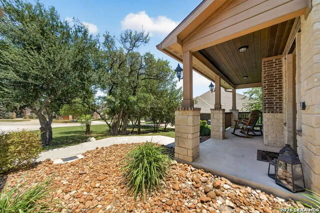 183 Lantana Path Castroville, TX 78009
