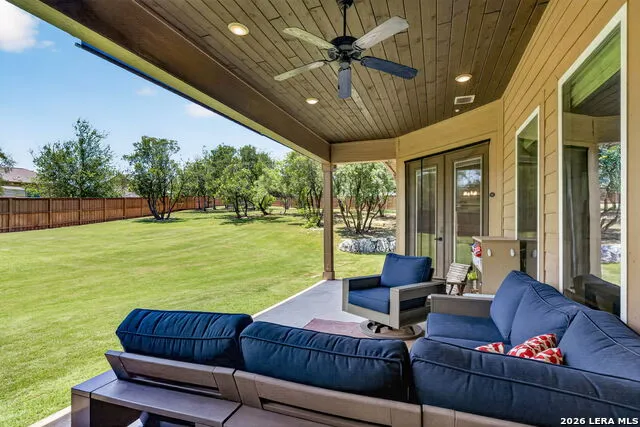 183 Lantana Path Castroville, TX 78009