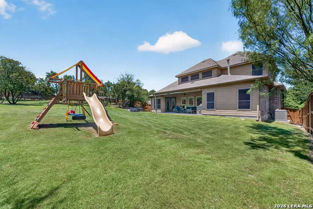 183 Lantana Path Castroville, TX 78009