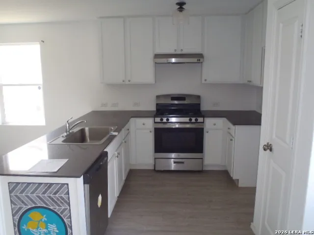 5842 COAHULIA RDG Seguin, TX 78155