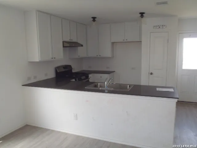 5842 COAHULIA RDG Seguin, TX 78155