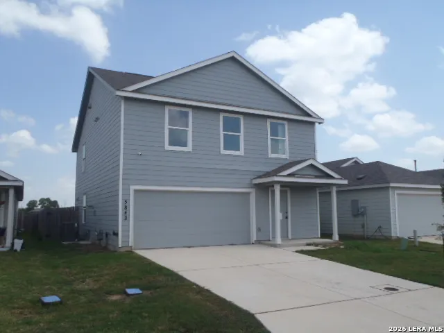 5842 COAHULIA RDG Seguin, TX 78155