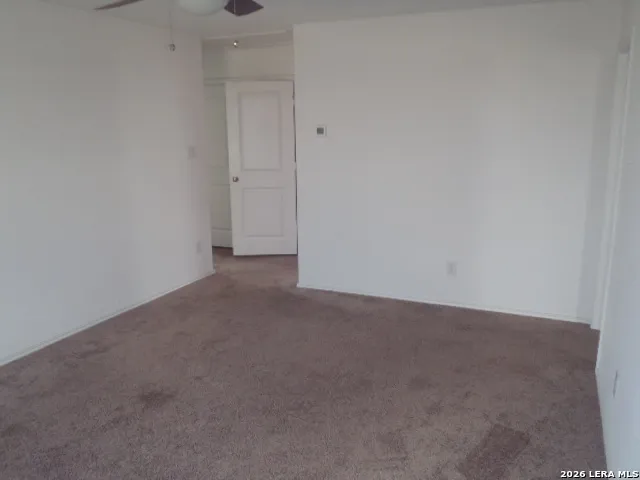 5842 COAHULIA RDG Seguin, TX 78155