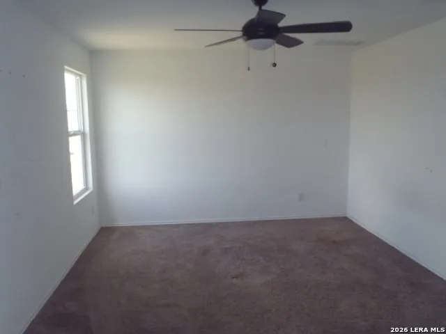 5842 COAHULIA RDG Seguin, TX 78155
