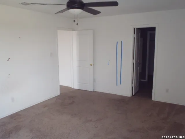 5842 COAHULIA RDG Seguin, TX 78155