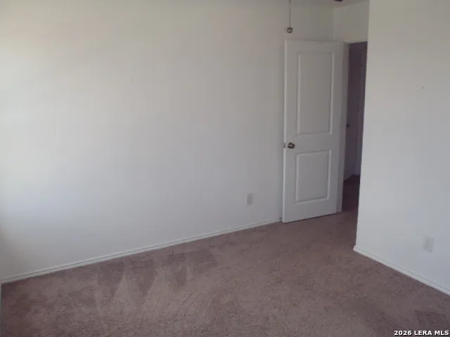 5842 COAHULIA RDG Seguin, TX 78155