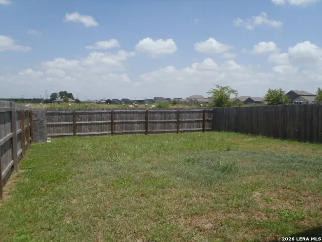 5842 COAHULIA RDG Seguin, TX 78155