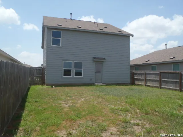 5842 COAHULIA RDG Seguin, TX 78155