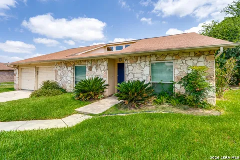 3513 Cliffside Drive